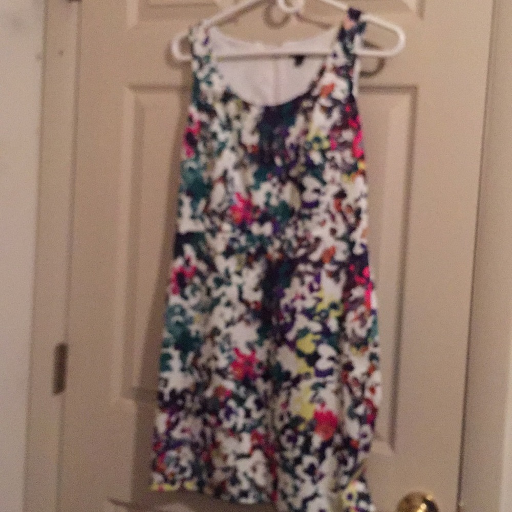 NWOT Ann Tayler size 4P dress lined